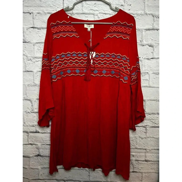 Umgee Dresses & Skirts - NWT Umgee red boho dress, size M.